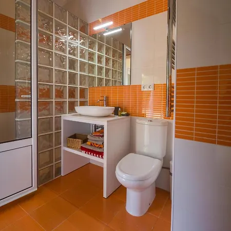 Colette Villa *